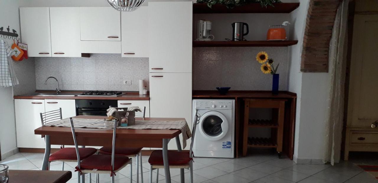 Vila Happy Flat Riparbella Exteriér fotografie