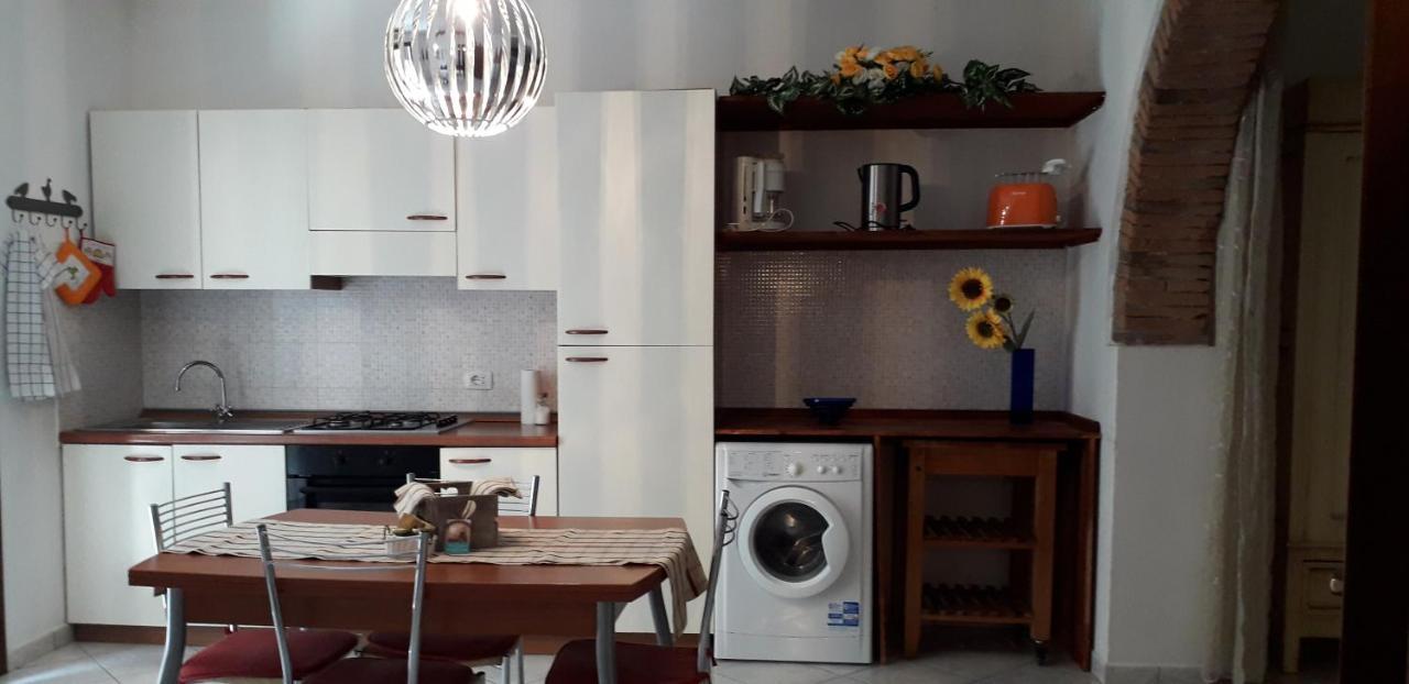 Vila Happy Flat Riparbella Exteriér fotografie